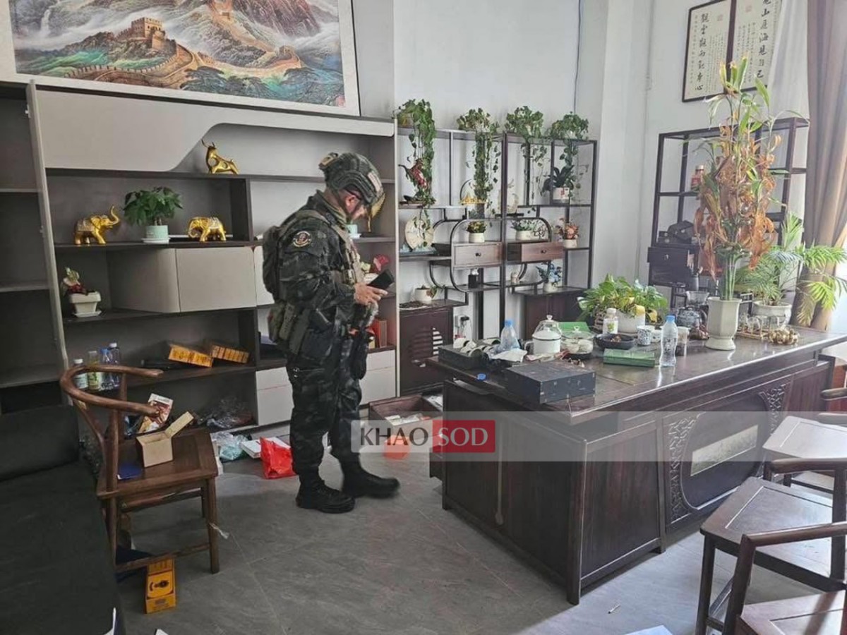 现场照片披露!泰国边境电诈窝点竟发现“多国警察局”!(3) 现场照片披露!泰国边境电诈窝点竟发现“多国警察局”!(3)